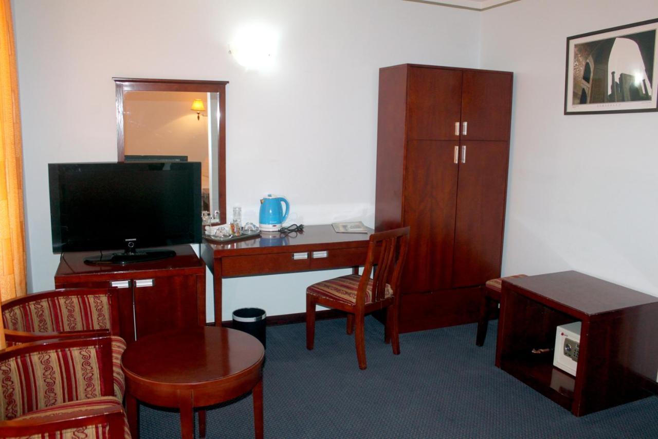Hotel Grand บูคารา ภายนอก รูปภาพ