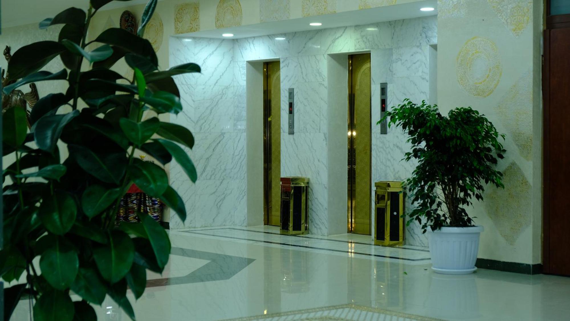 Hotel Grand บูคารา ภายนอก รูปภาพ