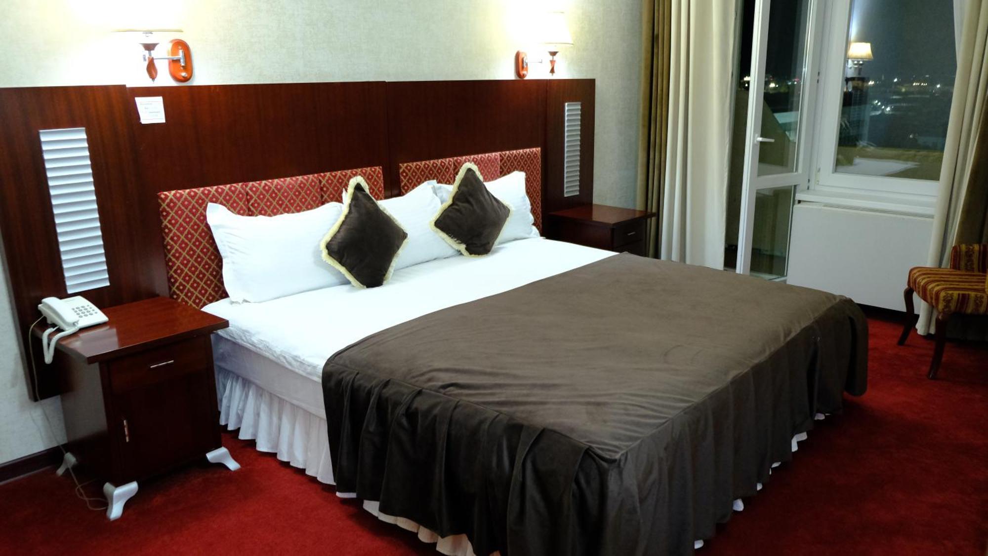 Hotel Grand บูคารา ภายนอก รูปภาพ